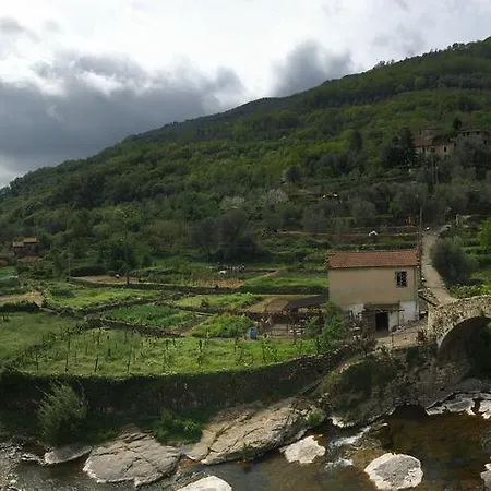 Apartmán Casa In Tipico Borgo Ligure Borgomaro
